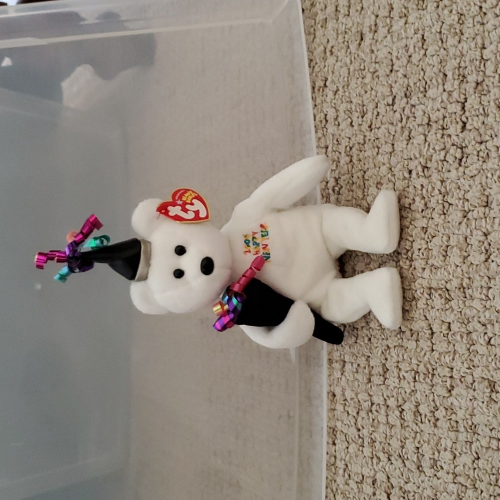 TY Beanie Baby - NEW YEAR the New Years Bear (9.5 inch)